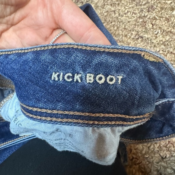 American Eagle Outfitters Dark Blue Flare Jeans - Picture 5 of 7